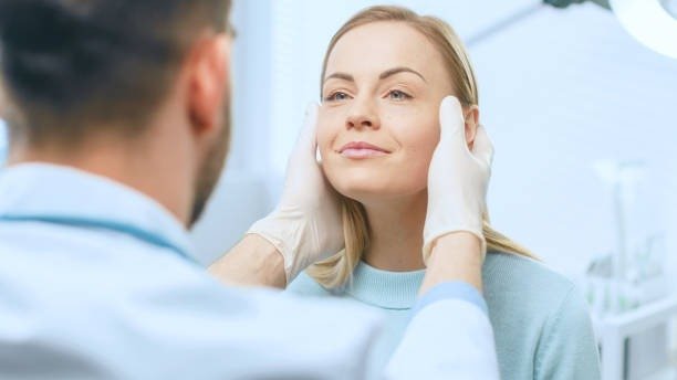 How Can a Makeover Cosmetic Surgery in Dubai Improve Your Overall Aesthetic?